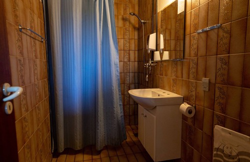 Tylstrup Hotel | Welcoming Tylstrup Kro og Motel with Family-Friendly Dining