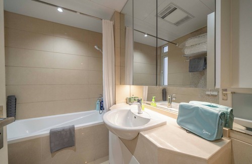 Changning Bed & Breakfast | Tyms Family 3BR 2BA APT