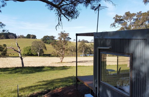 Kuitpo Cabin | Discover Tynan Farm Retreat: A Child-Friendly Getaway