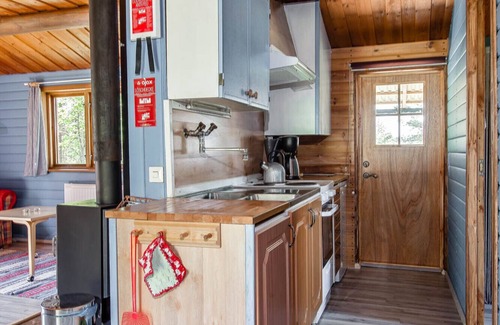 Appelbo Cabin | Discover Tyngsjö Vildmark: Pet-Friendly Retreat with Spa