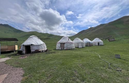 Naryn Region Other | Discover Comfort at Tynym Yurt Camp Kilemche for Families