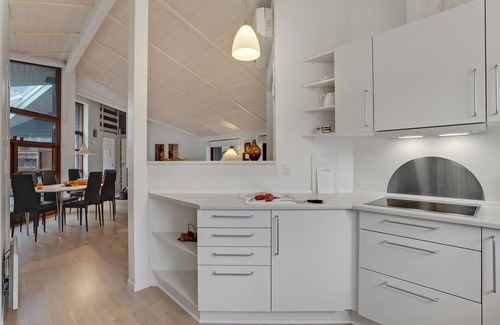 Kramnitse House | Discover Typhouse: Oceanfront Retreat with Spa Amenities