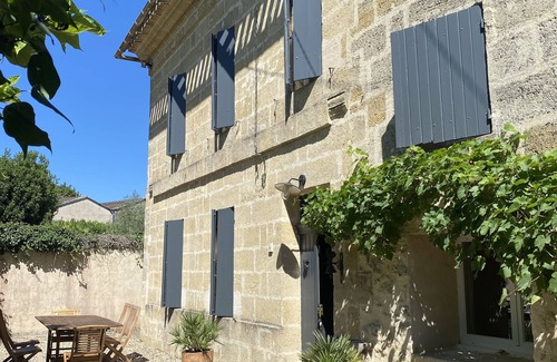 Saint-Philippe-dAiguille House | Elegant Girondine House with Private Pool near St Emilion