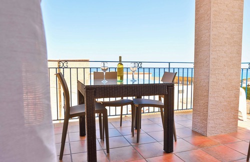 Alcamo Marina Apartment | Cozy Apartment 150 Meters from the Sea with Ocean View