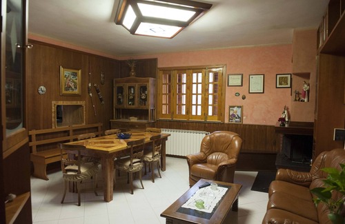 Zafferana Etnea House | Charming Retreat on Etna Slopes with Spa and Breakfast