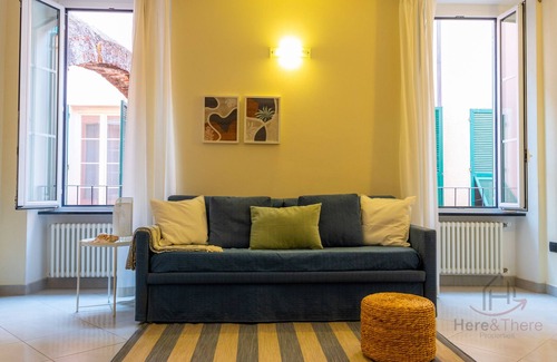 Pietra Ligure Apartment | Charming Sea Retreat: Steps from Historic Centre & Spa