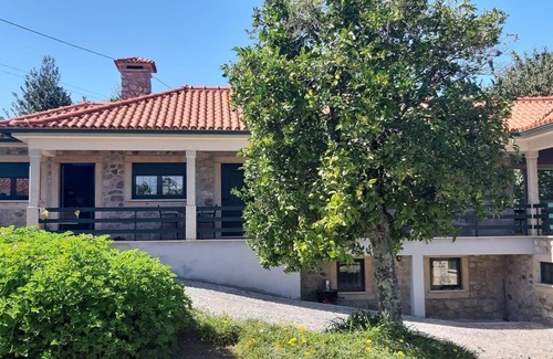 Valenca House | Inviting House with Pool & Child-Friendly Amenities