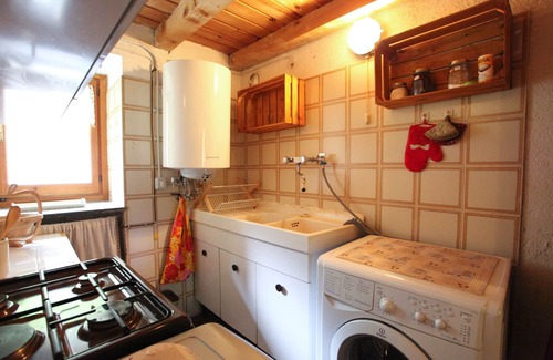 Courmayeur Ski Chalet | Inviting Mountain Hut: Pet-Friendly Retreat with Breakfast