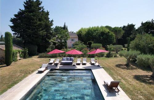 Cavaillon Villa | Charming Provençal Farmhouse near L'Isle sur la Sorgue