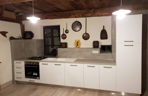 Bagni di Vinadio Cabin | Renovated Alpine Hut with Breakfast & Kitchen Amenities
