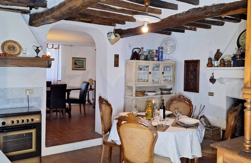 Corsanico House | Discover a Rustic Tuscan Retreat with Family-Friendly Amenities