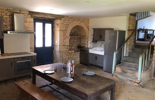 Saint-Genies House | Discover Rénou and Prospérou: Pet-Friendly Sarladais Home