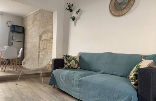 Mauguio House | Charming Village House in Mauguio with Spa & Breakfast
