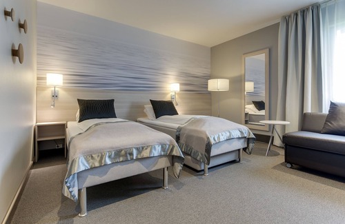 Vikersund Hotel | Family-Friendly Getaway at Tyrifjord Hotell - 4 Star Stay