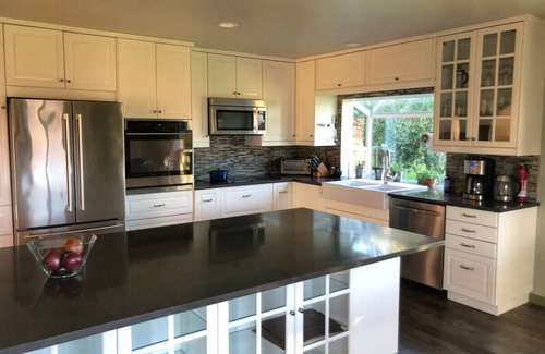 Point Reyes Station House | Discover Tyto Alba: Nature Views & Walkable to Town