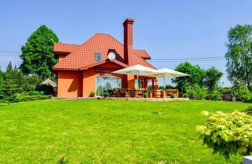 Kurtuvenai House | Pet-Friendly Retreat at Tytuvos upelio Krantinė Hotel