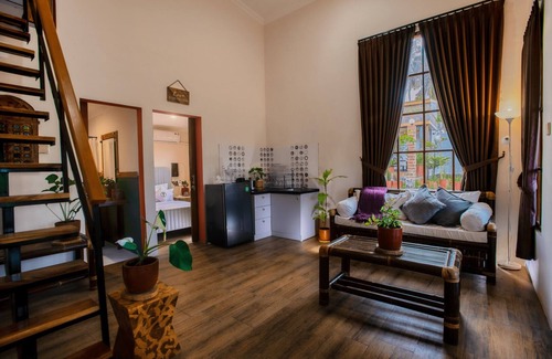 Candi Binangun House | Family-Friendly TZY-NO Cottage in Vibrant Yogyakarta