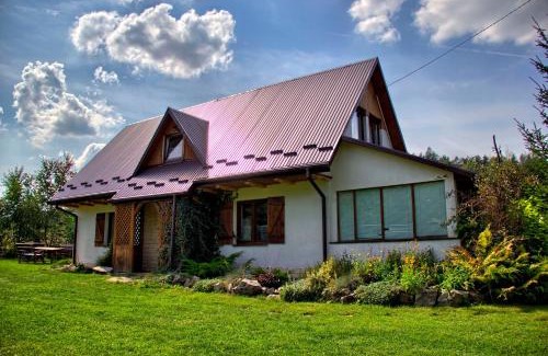 Adamow House | Guest Rated 10/10 at U Anuli: Pet-Friendly Retreat