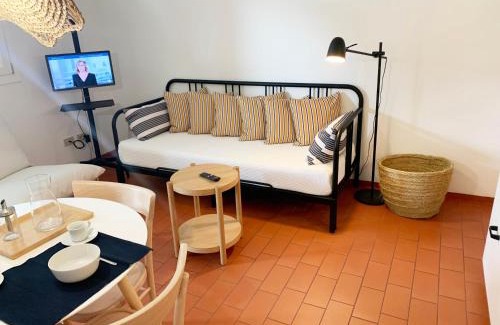 Pietra Ligure Apartment | Family-Friendly U Canetta 1 - Pet Welcoming Retreat