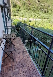 Cisano sul Neva Apartment | Explore Caruggiu de Cisan: Pet-Friendly with High Ratings