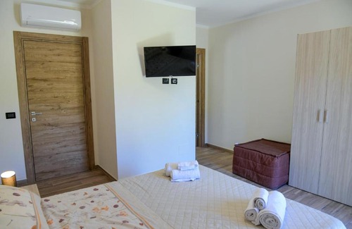 Ogliastro Cilento House | Family-Friendly Retreat at U Casale - Pet Welcoming Escape