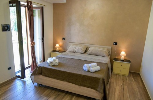 Ogliastro Cilento House | Family-Friendly Retreat at U Casale - Pet Welcoming Escape