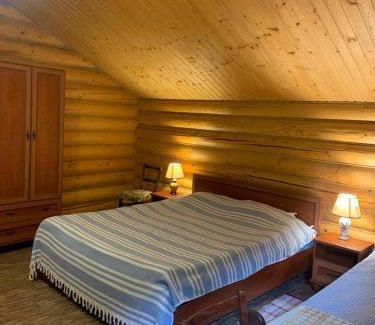 Polyana House | Top-Rated Family Retreat at U Druziv with Hot Tub & Kitchen