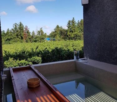 Namwon Villa | Relaxing Family Retreat at U.G.SODAM with Pool Access