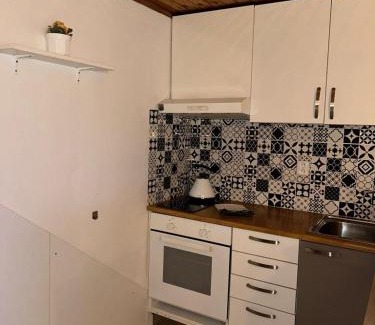 Jindrichovice Apartment | Pet-Friendly Comfort at U Krbu with Breakfast Included