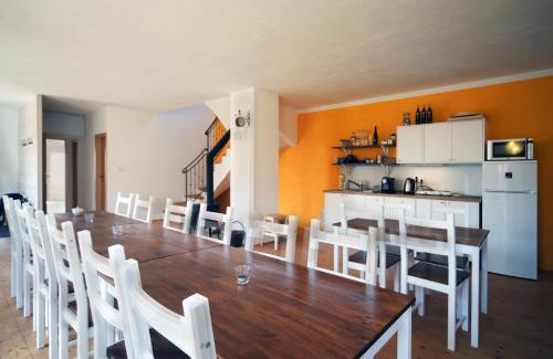 Horni Breckov House | Discover U Mišpule: Family-Friendly Oasis with Pool