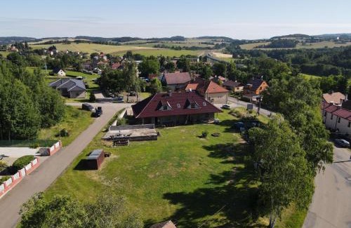 Hermanicky House | Pet-Friendly Retreat at U MIRASE Heřmaničky