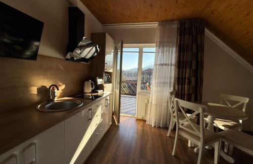 Solochyn House | Experience U Neli: Oceanfront Getaway with Pool & Breakfast