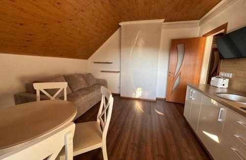 Solochyn House | Experience U Neli: Oceanfront Getaway with Pool & Breakfast