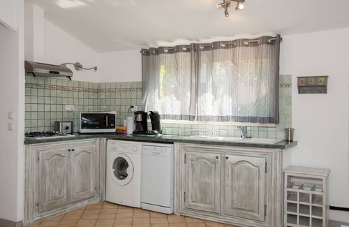 Porto-Vecchio House | Oceanfront U Pirellu Résidence with Pool & Spa Amenities