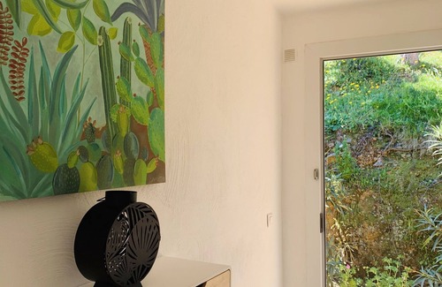 Porto-Vecchio House | Oceanfront U Pirellu Résidence with Pool & Spa Amenities