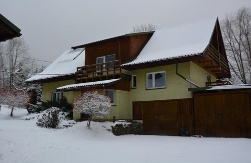 Stryszawa House | Pet-Friendly Retreat at u Rzepki with Family Amenities