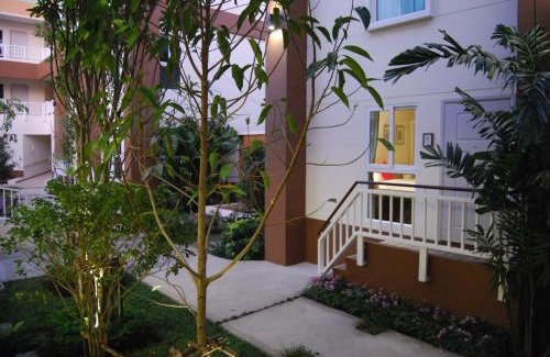 Saphan Sung Hotel | Discover U Tiny Boutique Hotel Suvarnabhumi in Bangkok