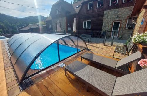 Hutisko-Solanec House | Discover U Veselé lišky: Pet-Friendly Haven with Pool