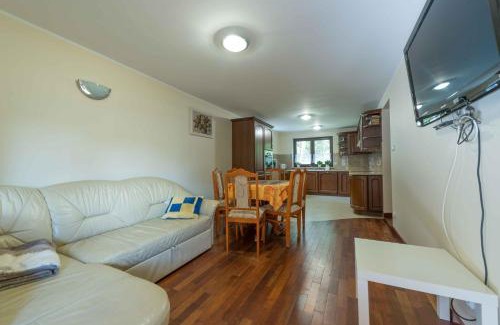 Stegna House | Exceptional U Zenona: Family-Friendly Retreat with Top Reviews