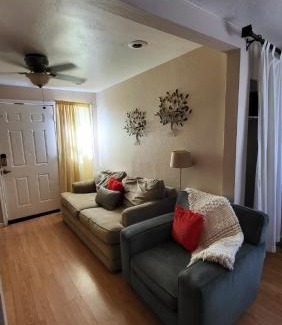 Garfield Apartment | Pet-Friendly 1 BR Apartment in Downtown Phoenix