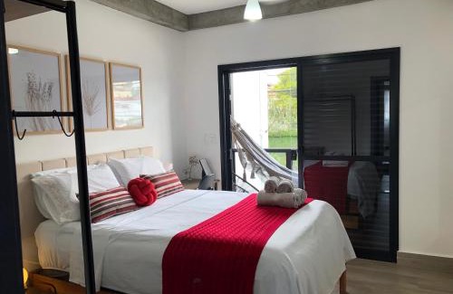 Regiao Urbana Homogenea X House | Romantic Uai House with Hot Tub & Perfect 10/10 Rating