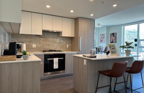 Vancouver Apartment | Modern 2-BDR Apartment at UBC Pacific Spirit – Child Friendly
