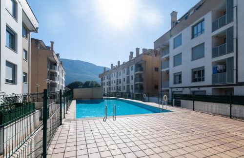 Posada de Llanes Apartment | Relaxing Ubena Apartment with Pool Near the Beach