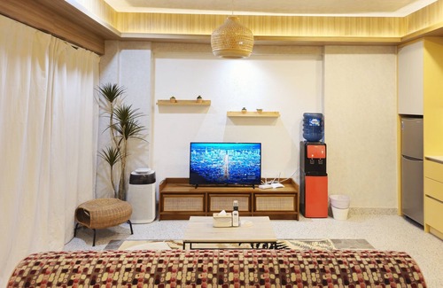 Surabaya Apartment | Family-Friendly Retreat at Ubud Waterplace Residence