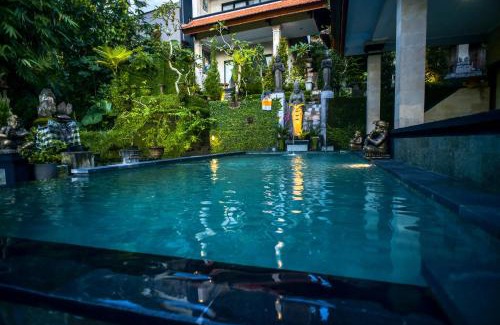Ubud City-Centre Bed & Breakfast | Exceptional Ubud Wins Bungalow with Pool & Breakfast Included
