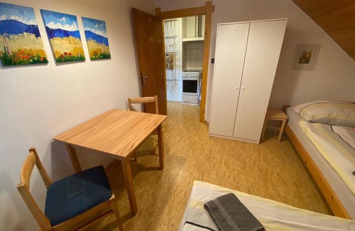 Letohrad House | Pet-Friendly Ubytko Ivko: Family-Focused Stay Awaits