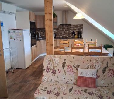 Dolni Lanov Apartment | Experience Comfort at Ubytování Farma U sv. Jakuba