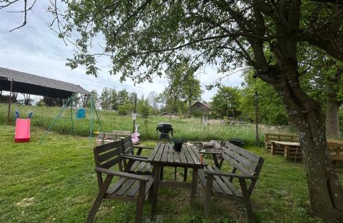 Jindrichovice Apartment | Discover Ubytování Háj: Pet-Friendly Stay, 8.9/10 Rated