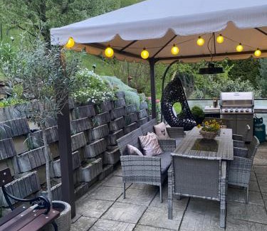Luhacovice House | Cozy Retreat at Ubytování na Lesní - Pet and Child Friendly