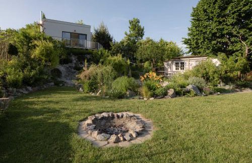 Sedlec Apartment | Guest Rated: 9.8 at Ubytování na Lontu - Family Friendly Stay
